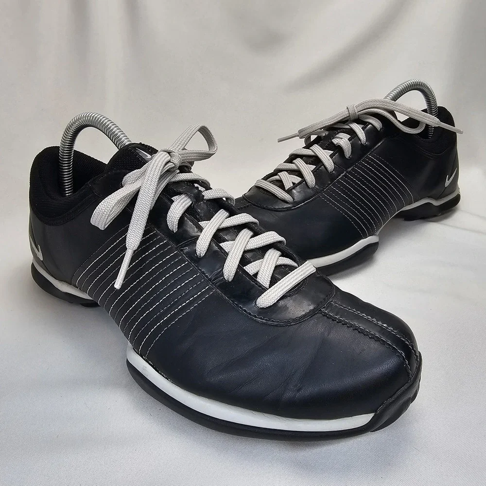 Nike Delight Women's Golf Shoes Size 9 Black White Leather Soft Spikes 335938-00
